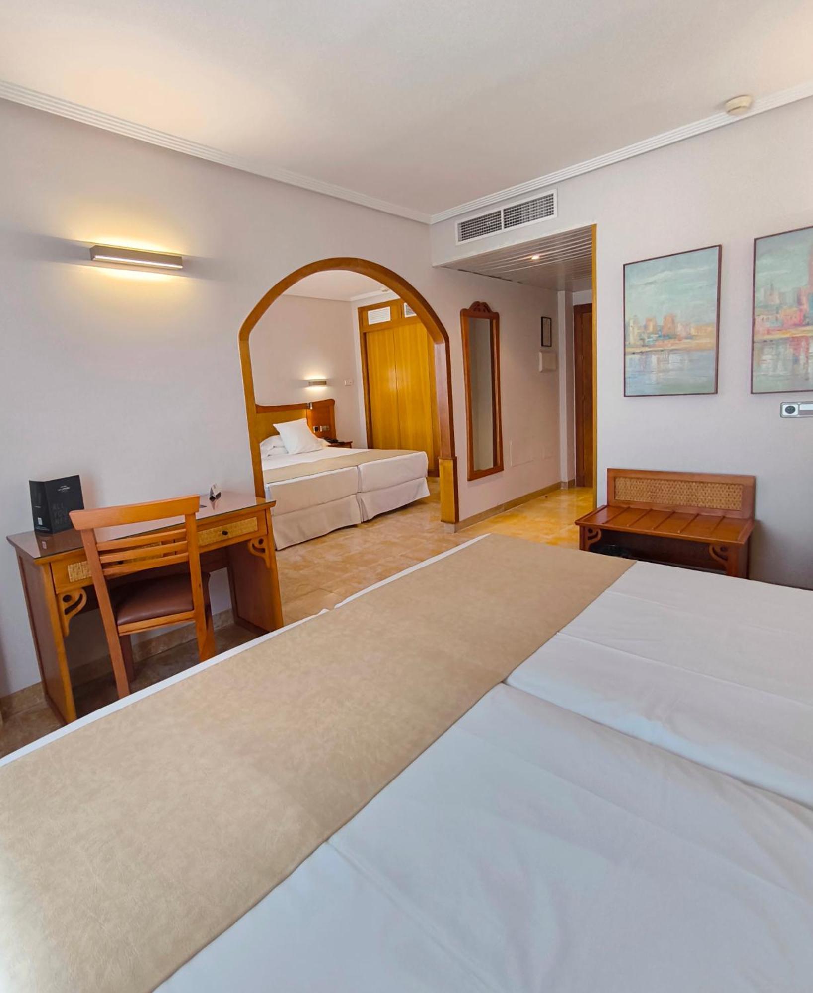 Hotel La Laguna Spa & Golf Ciudad Quesada Εξωτερικό φωτογραφία